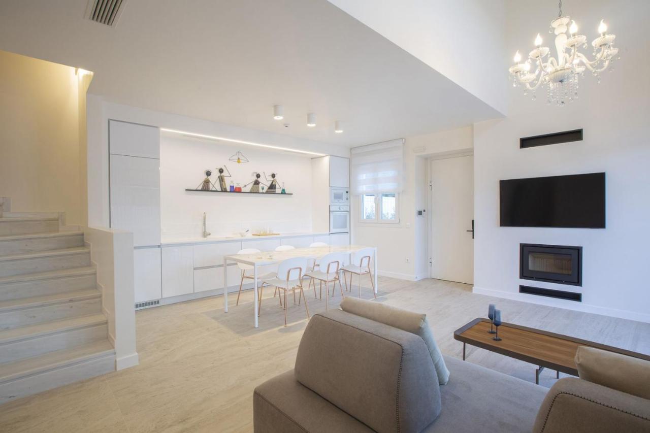 The Quad Luxury Villas Ligia Zewnętrze zdjęcie
