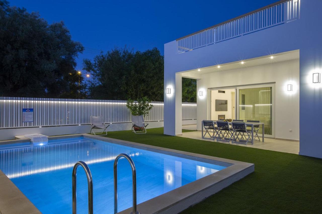 The Quad Luxury Villas Ligia Zewnętrze zdjęcie